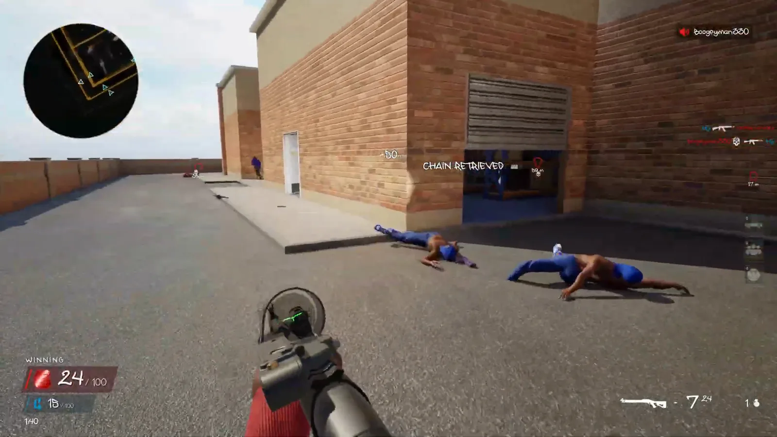 The Chain Retrieved notification confirms a friendly chain recovery outside the Supermarket stockroom in Hood Warfare 2.
